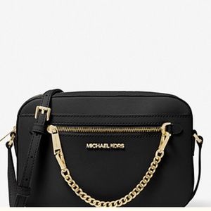 NWT MK Jet Set Large Saffiano Leather
Crossbody Bag, gift box, bow & MK card!❤️